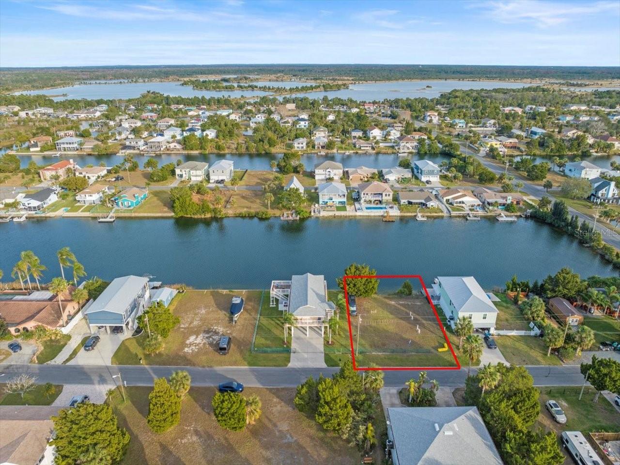 Image 11 of 20 For 3332 Oleander Drive
