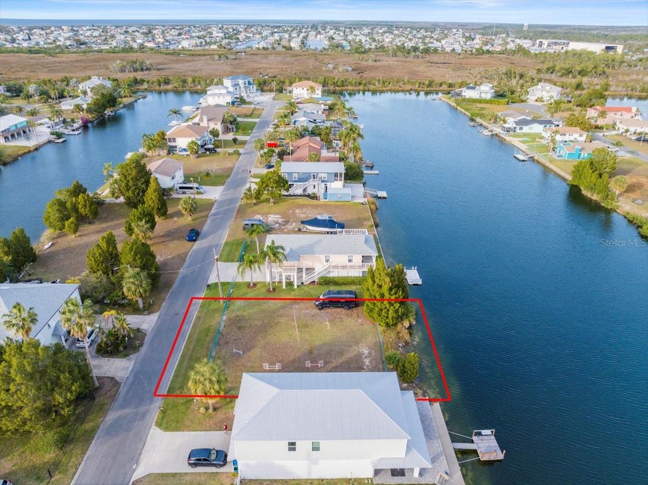 Image 7 of 20 For 3332 Oleander Drive