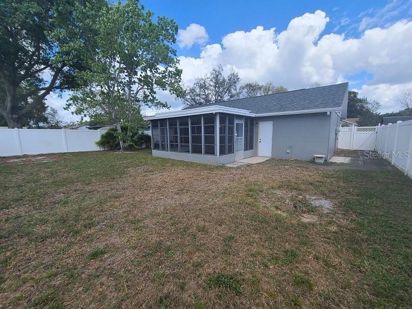 Image 17 of 18 For 3443 Martell Street