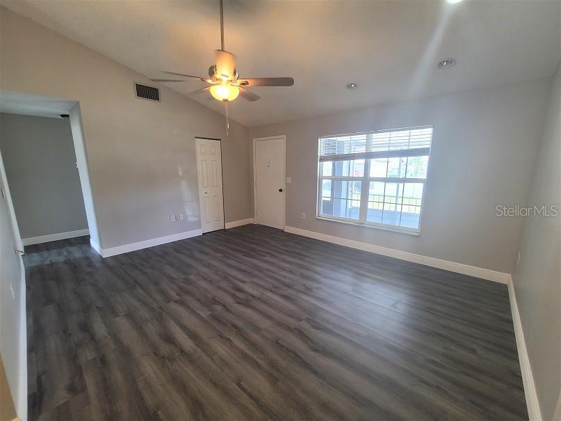 Image 3 of 18 For 3443 Martell Street