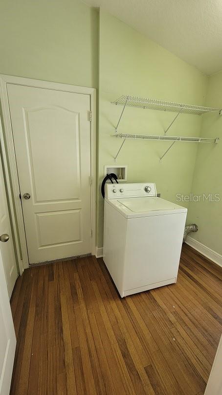 Image 26 of 29 For 15933 Leatherleaf Lane