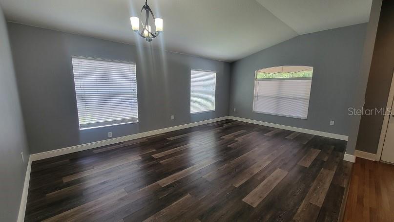 Image 4 of 29 For 15933 Leatherleaf Lane