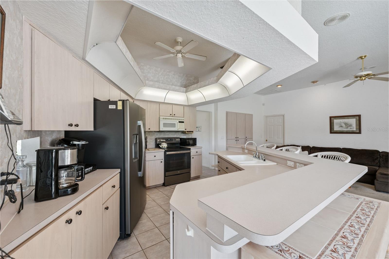 Listing photo id 17 for 8921 Kilmer Way