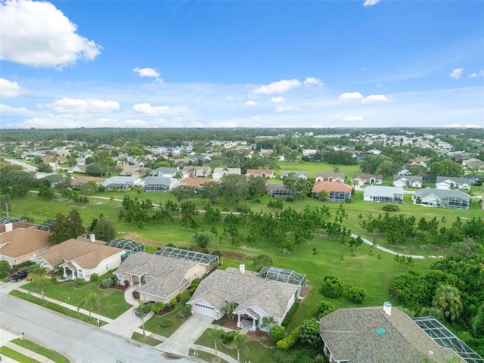 Listing photo id 38 for 8921 Kilmer Way