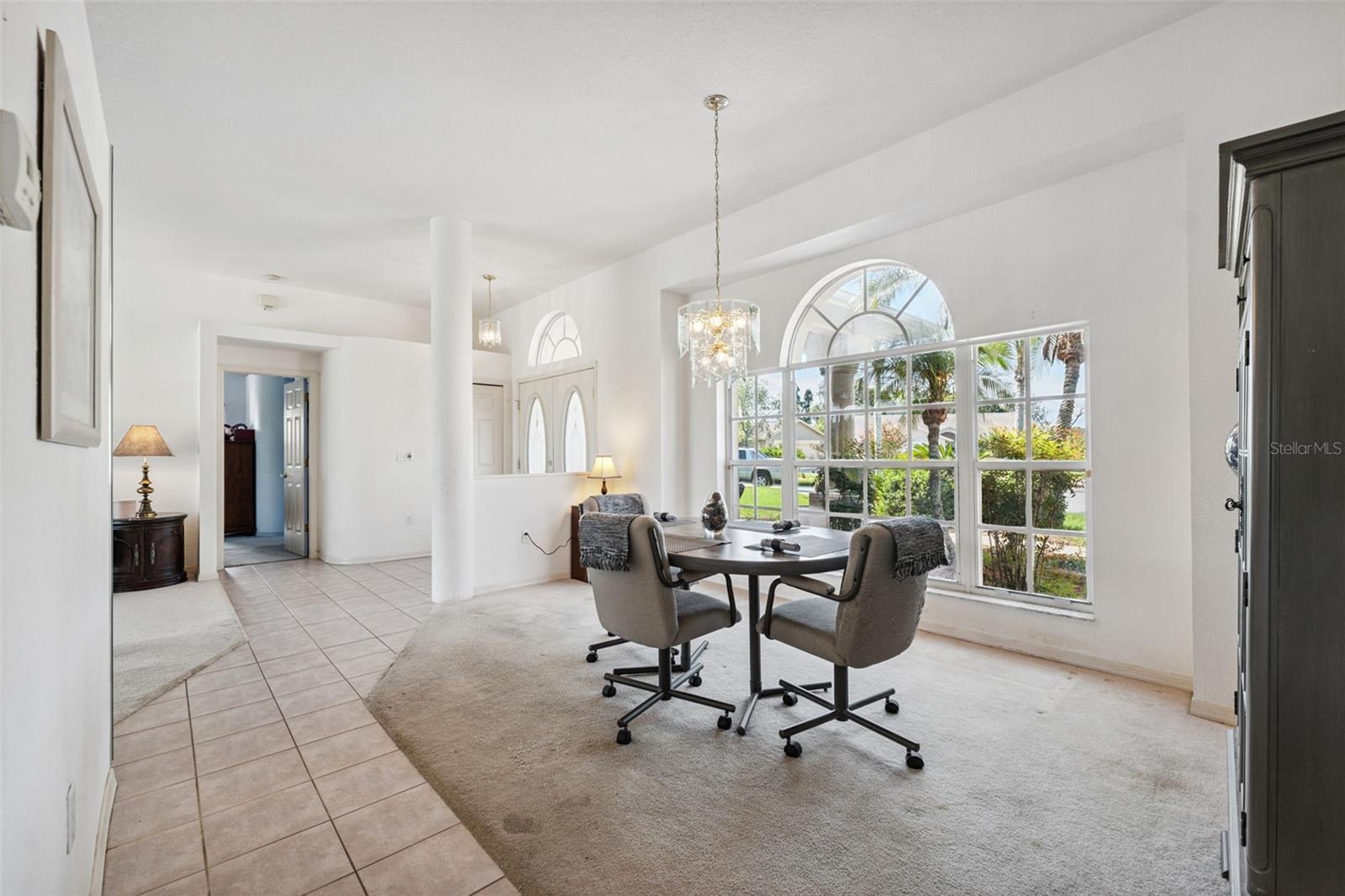 Listing photo id 6 for 8921 Kilmer Way