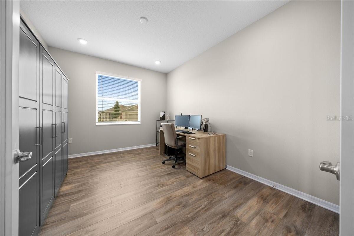 Image 15 of 83 For 7942 86th Terrace Road