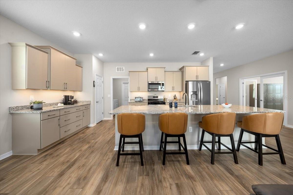 Image 3 of 83 For 7942 86th Terrace Road