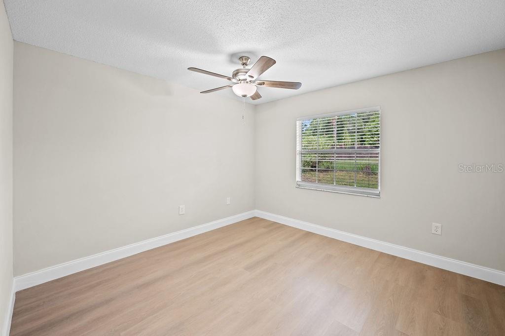 Image 16 of 28 For 4905 Toni Avenue