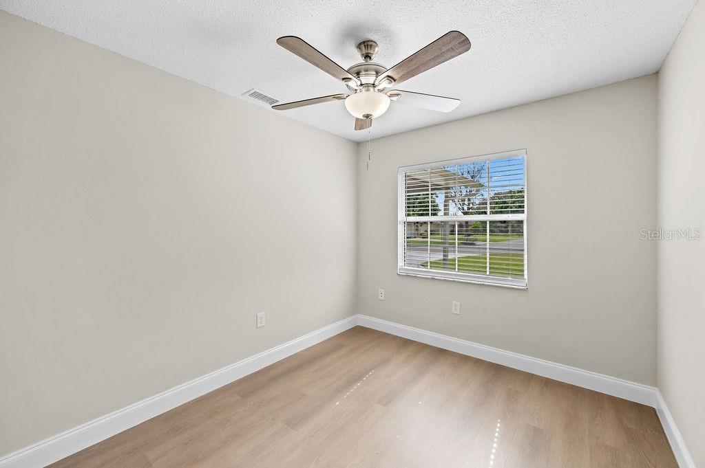 Image 19 of 28 For 4905 Toni Avenue