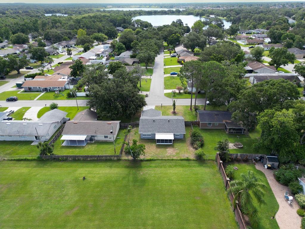 Image 24 of 28 For 4905 Toni Avenue