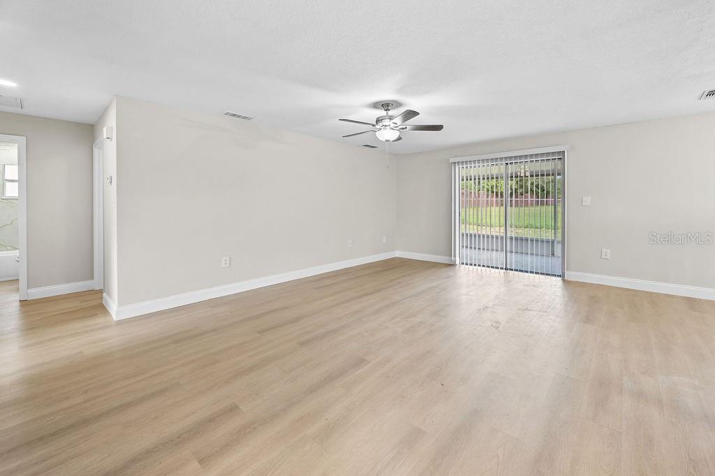 Image 8 of 28 For 4905 Toni Avenue