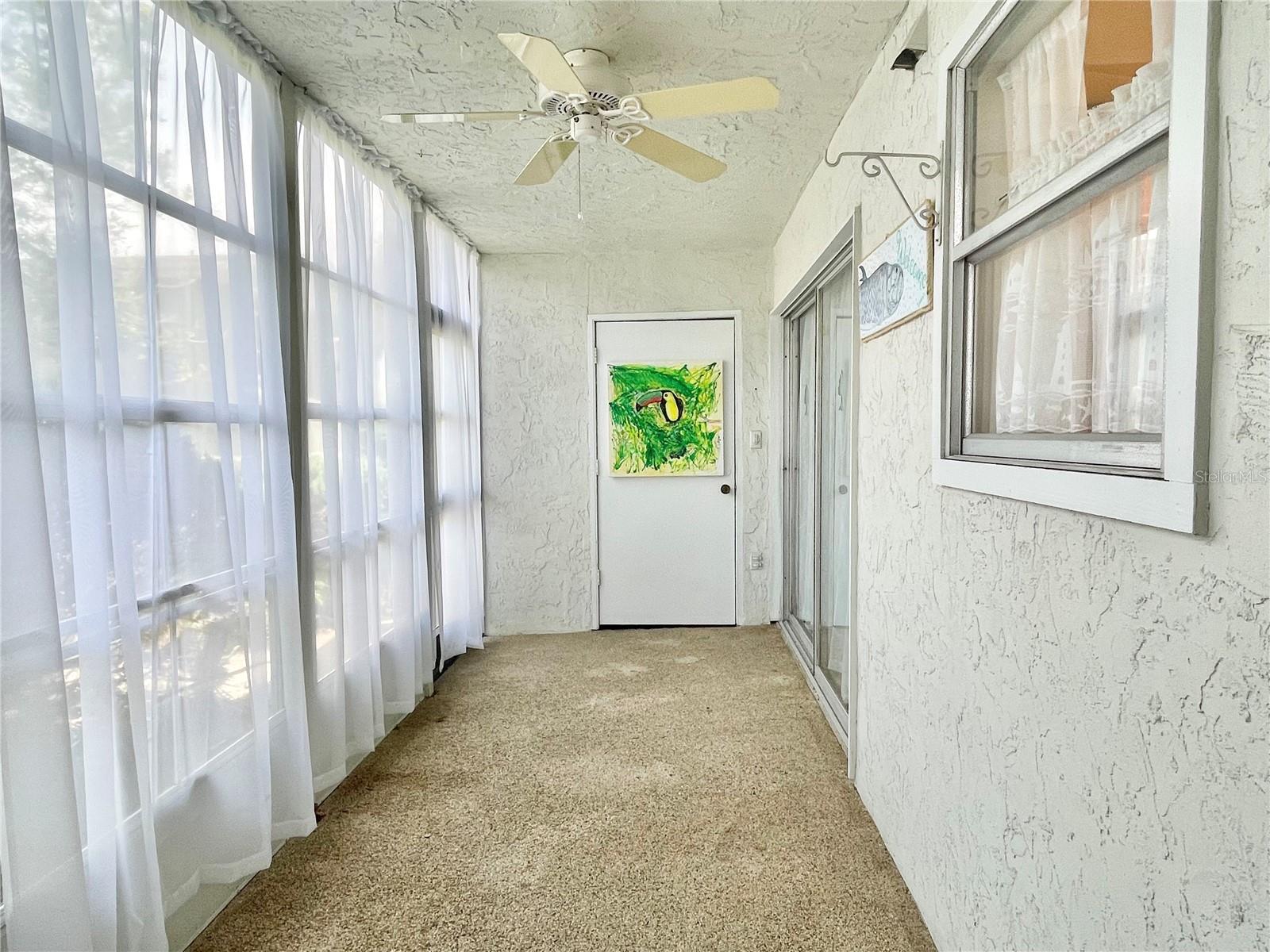 Image 21 of 27 For 421 Windrush Bay Drive 421