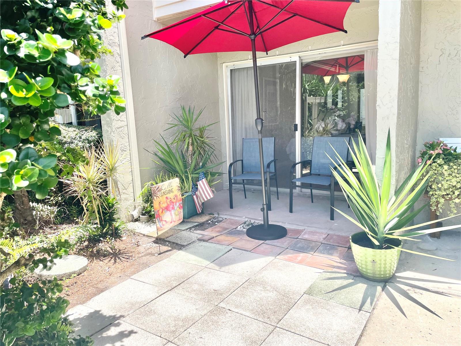 Image 4 of 27 For 421 Windrush Bay Drive 421