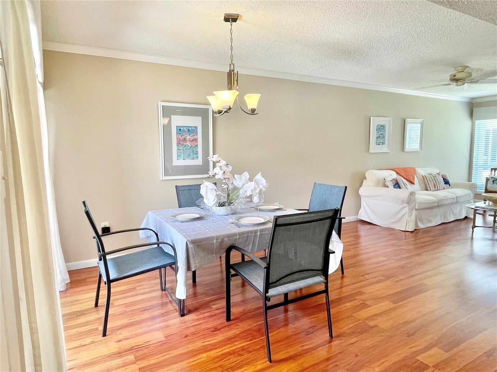 Image 8 of 27 For 421 Windrush Bay Drive 421