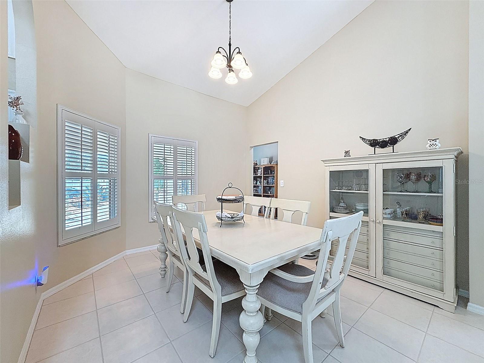 Image 17 of 80 For 1604 Gulf Beach Boulevard