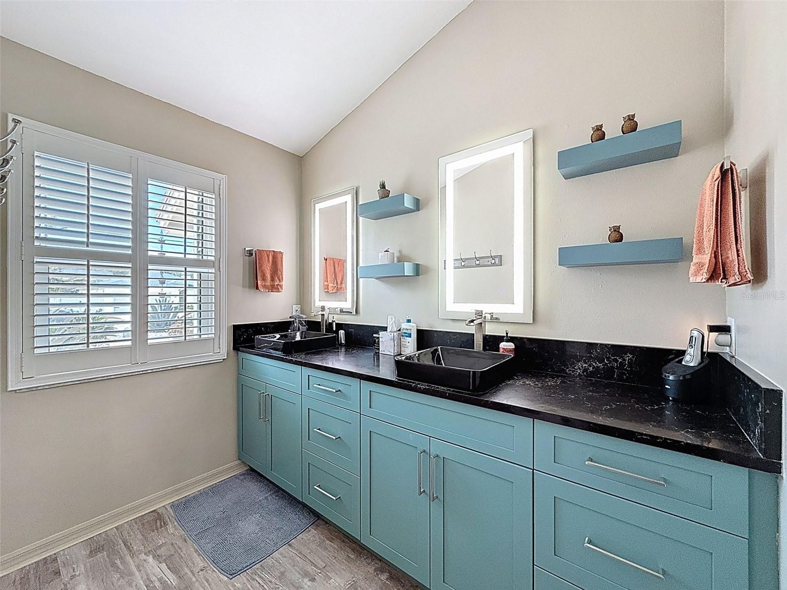 Image 29 of 80 For 1604 Gulf Beach Boulevard