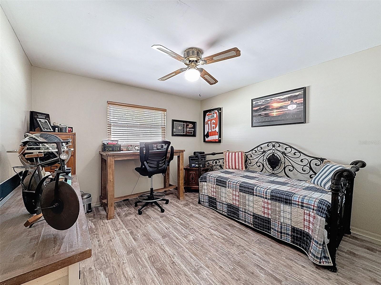 Image 39 of 80 For 1604 Gulf Beach Boulevard