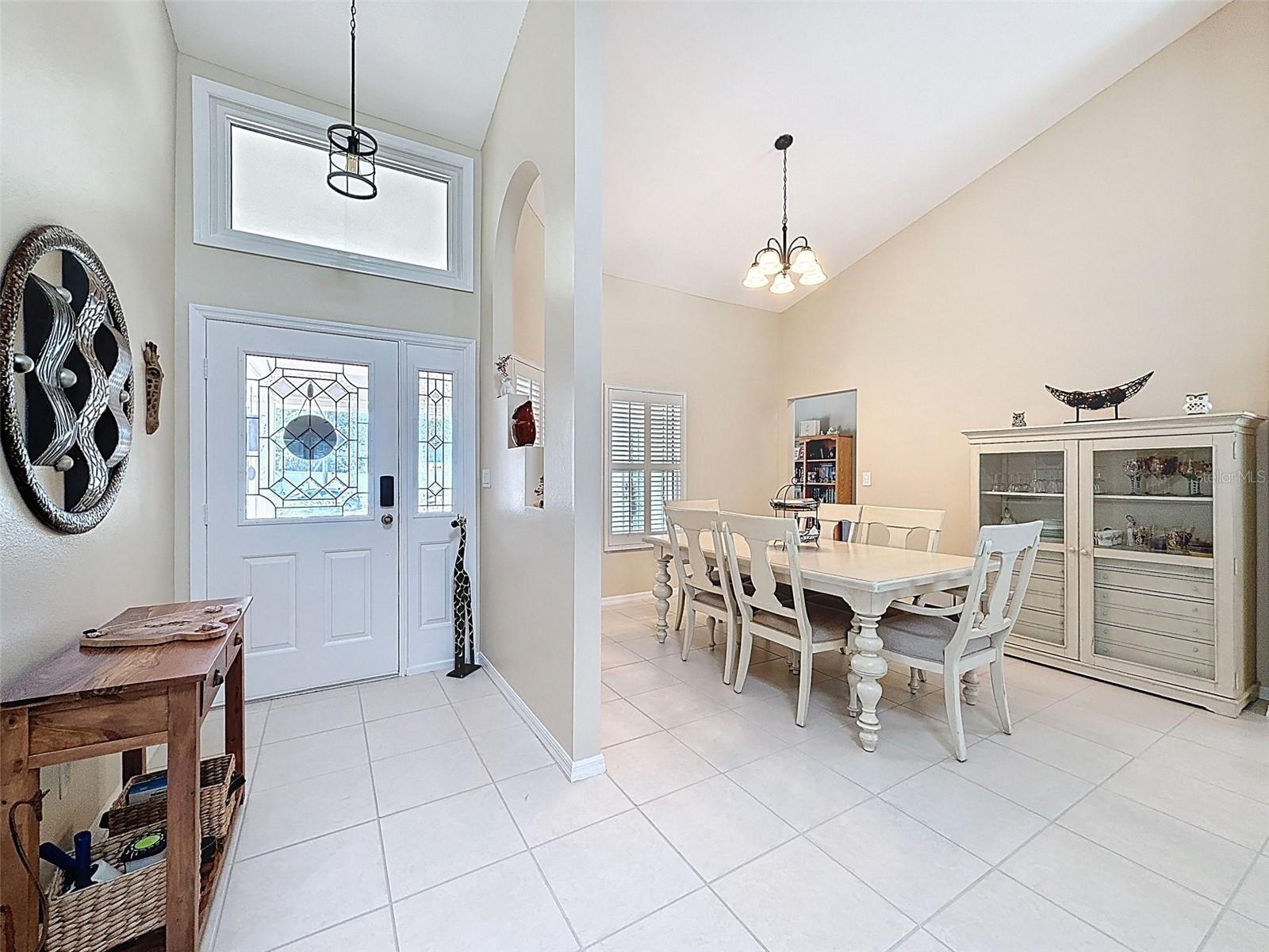 Image 5 of 80 For 1604 Gulf Beach Boulevard