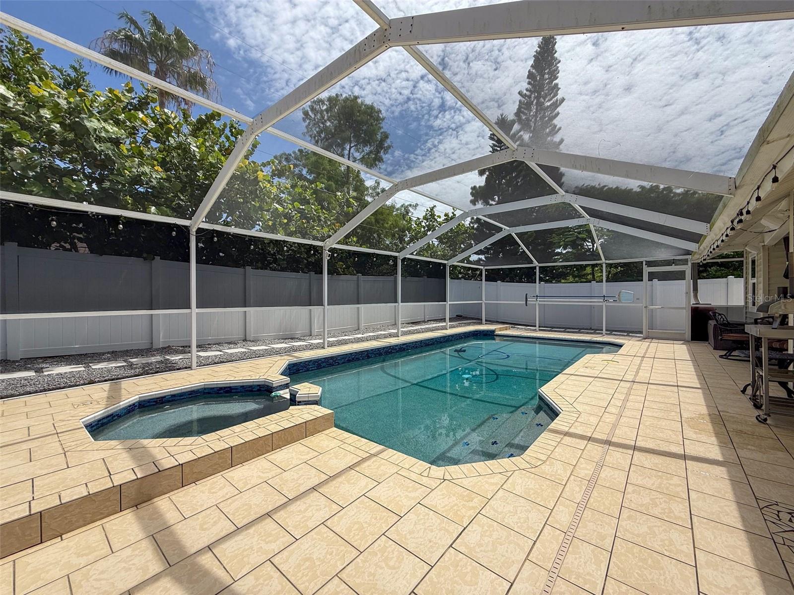Image 50 of 80 For 1604 Gulf Beach Boulevard
