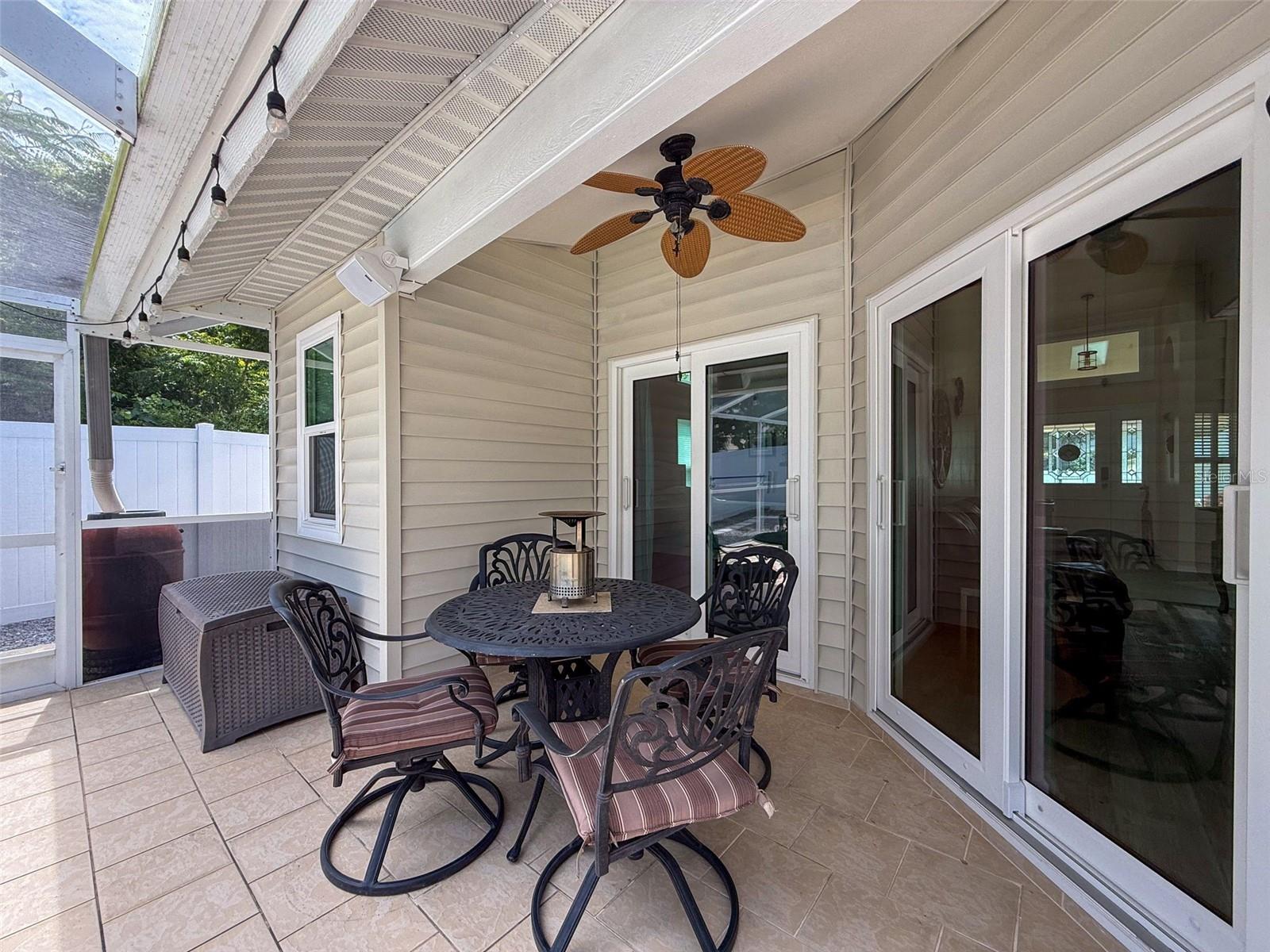 Image 53 of 80 For 1604 Gulf Beach Boulevard