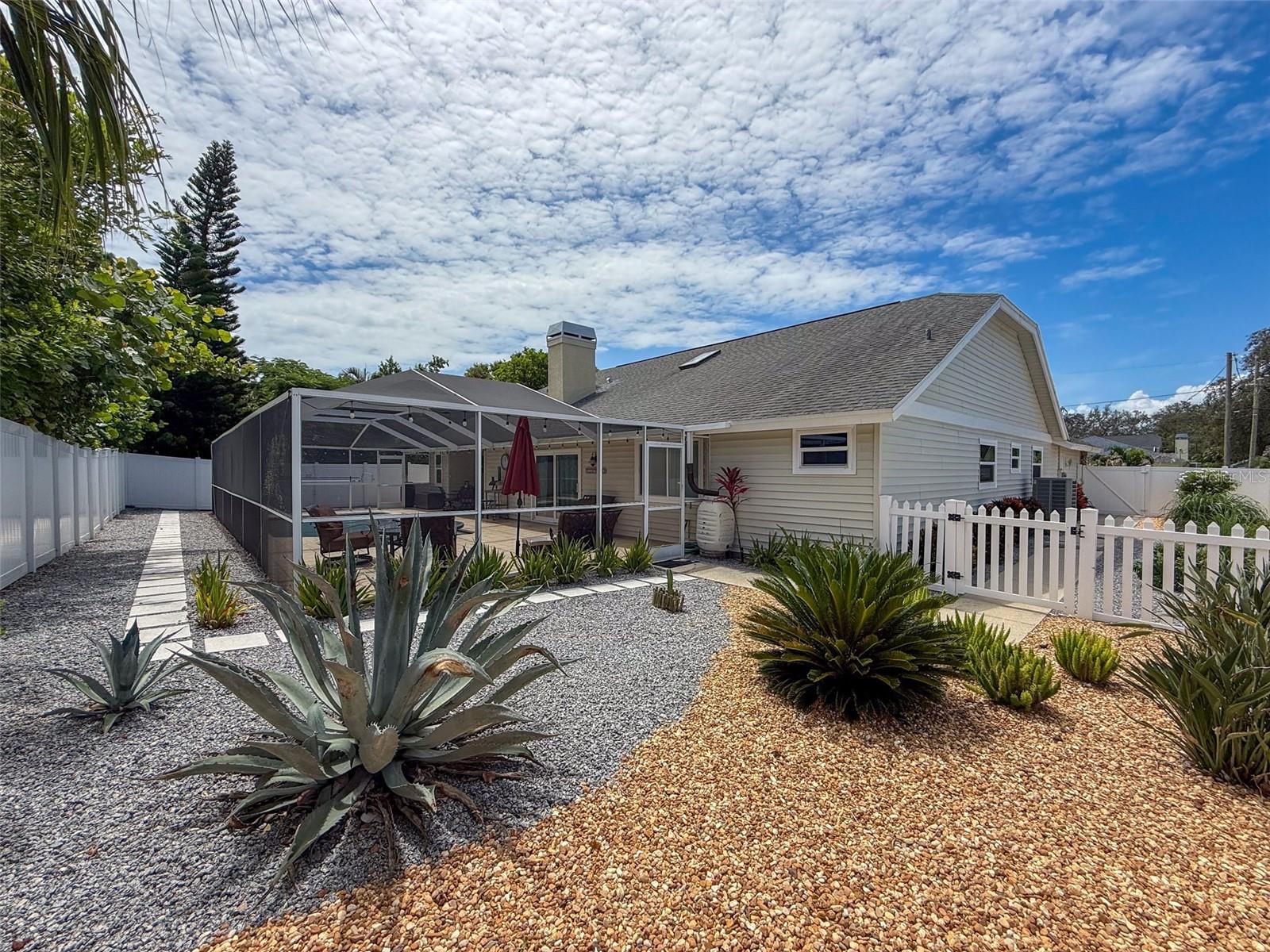 Image 55 of 80 For 1604 Gulf Beach Boulevard