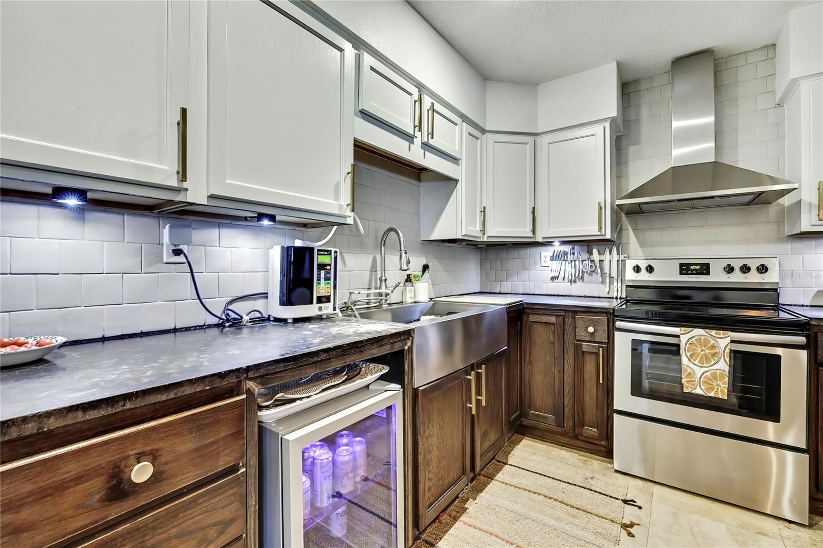 Image 34 of 57 For 3415 Riverdale Drive