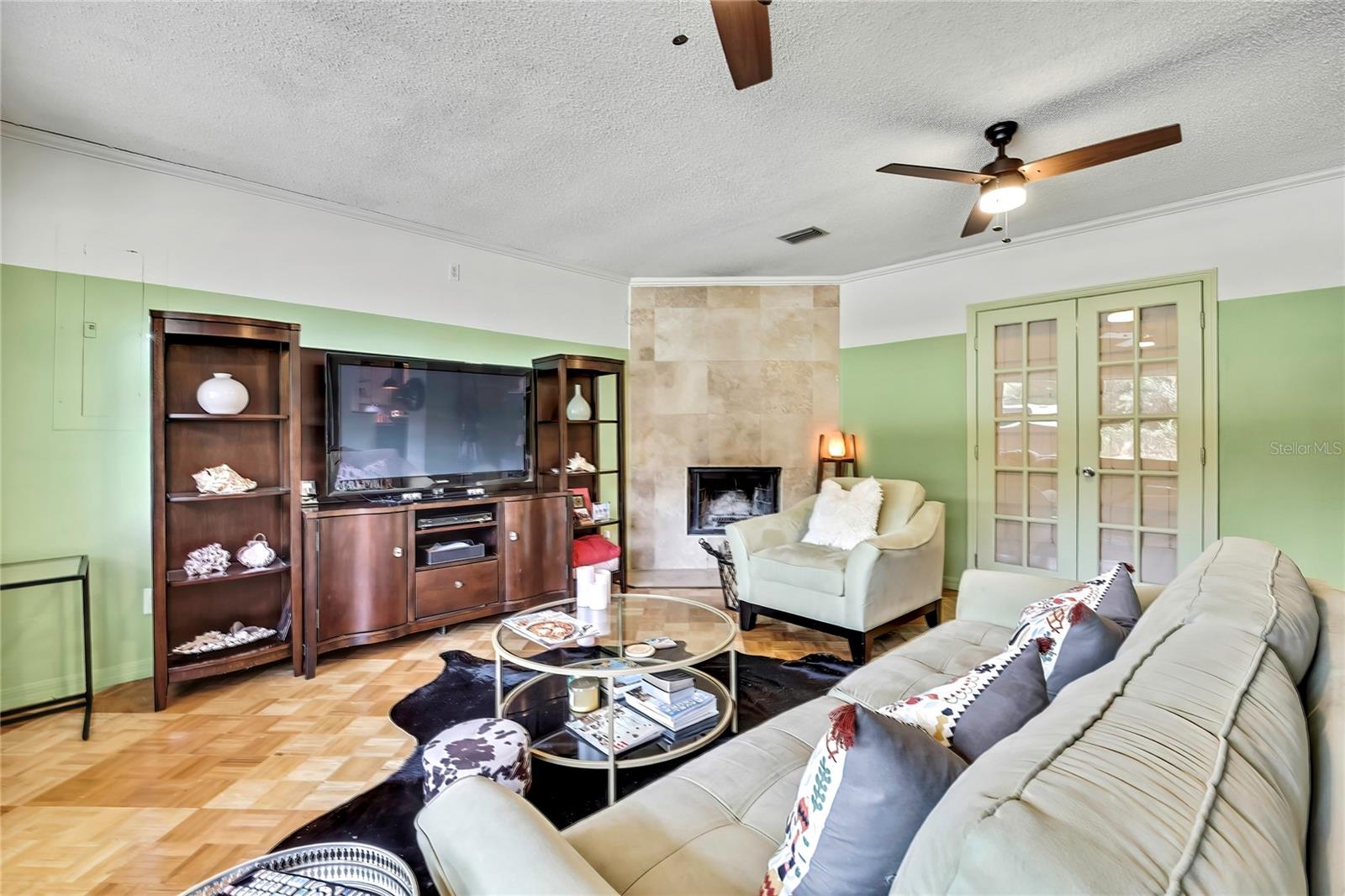Image 42 of 57 For 3415 Riverdale Drive