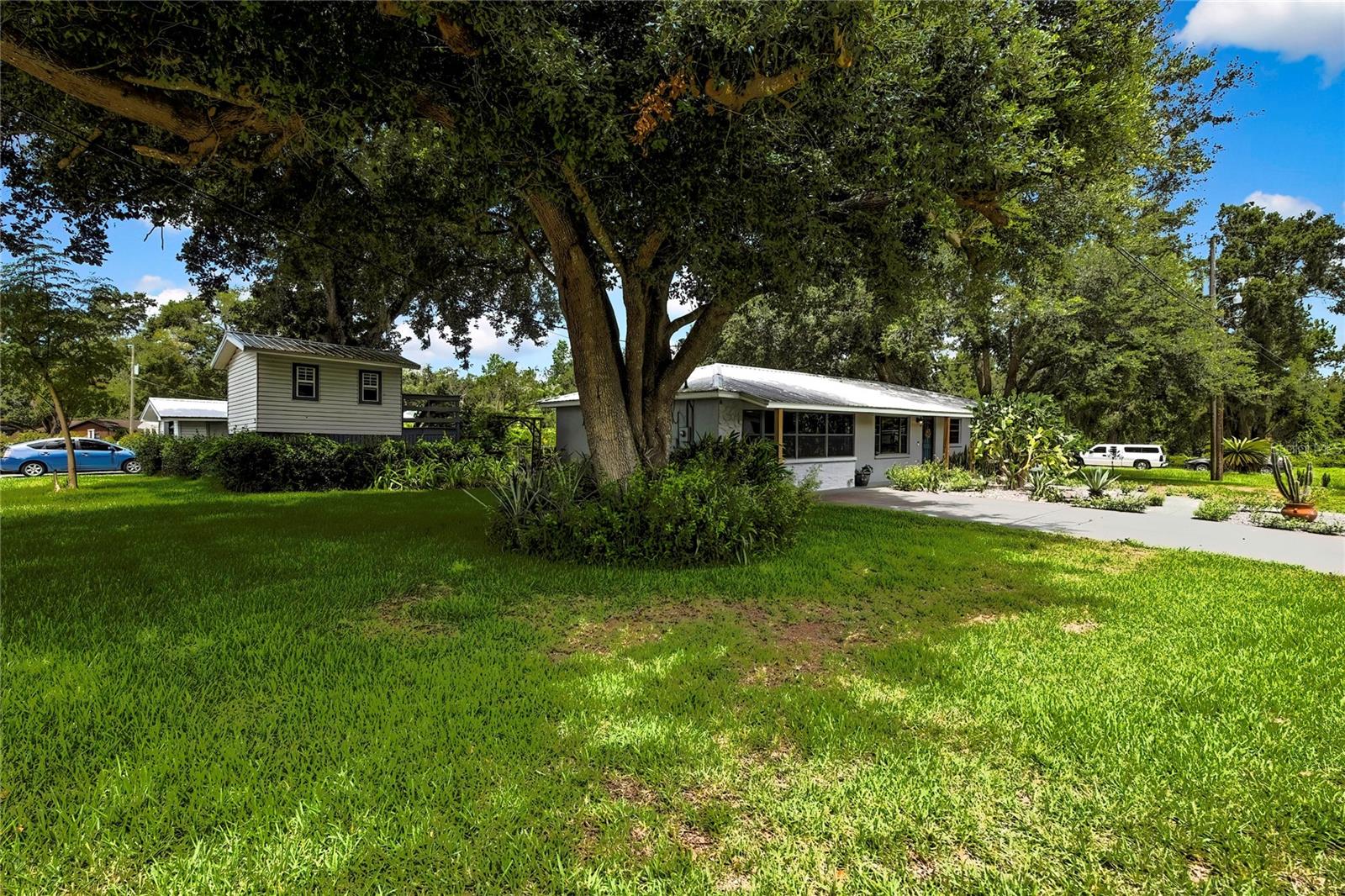 Image 9 of 57 For 3415 Riverdale Drive