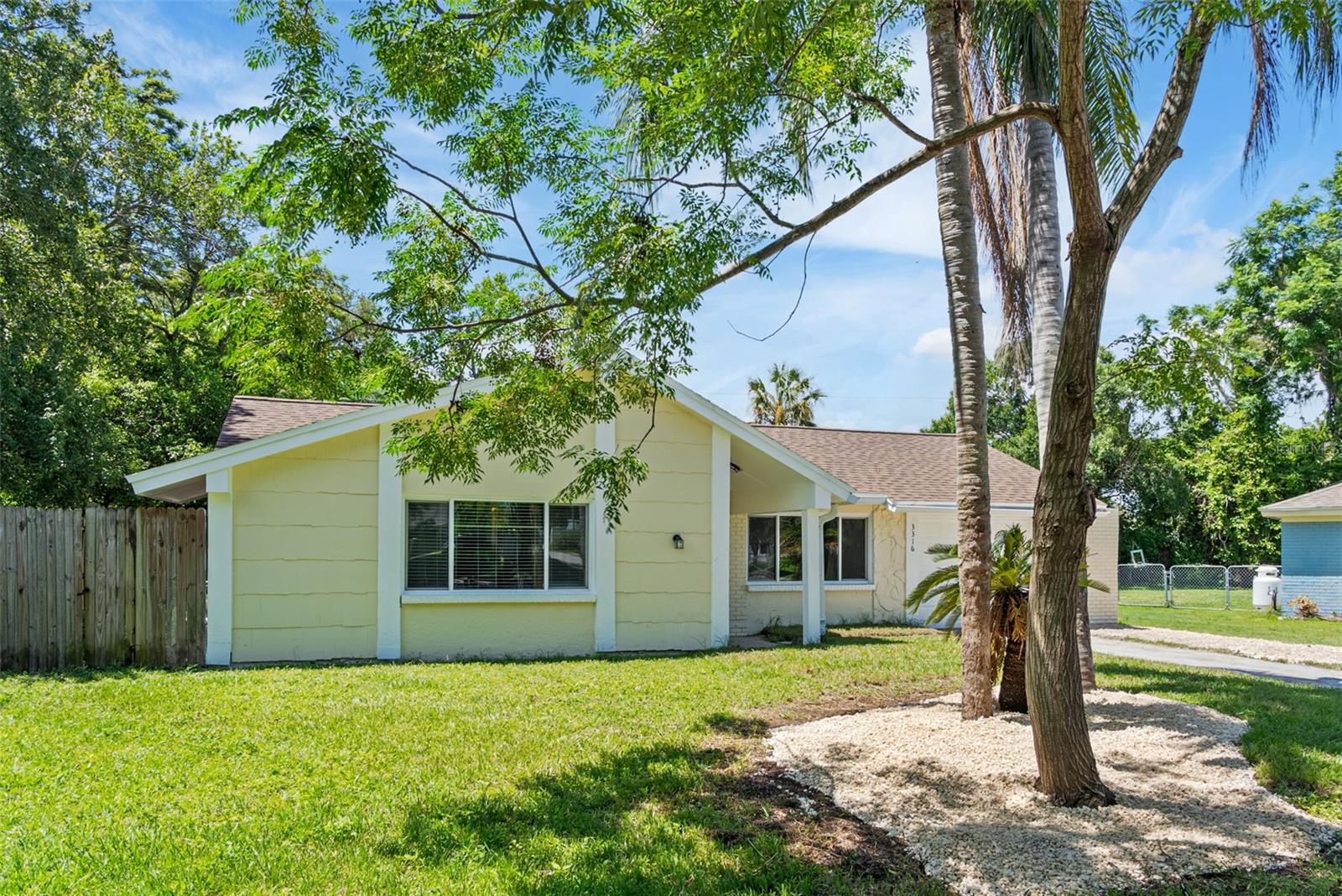 Image 33 of 35 For 3316 Overland Drive
