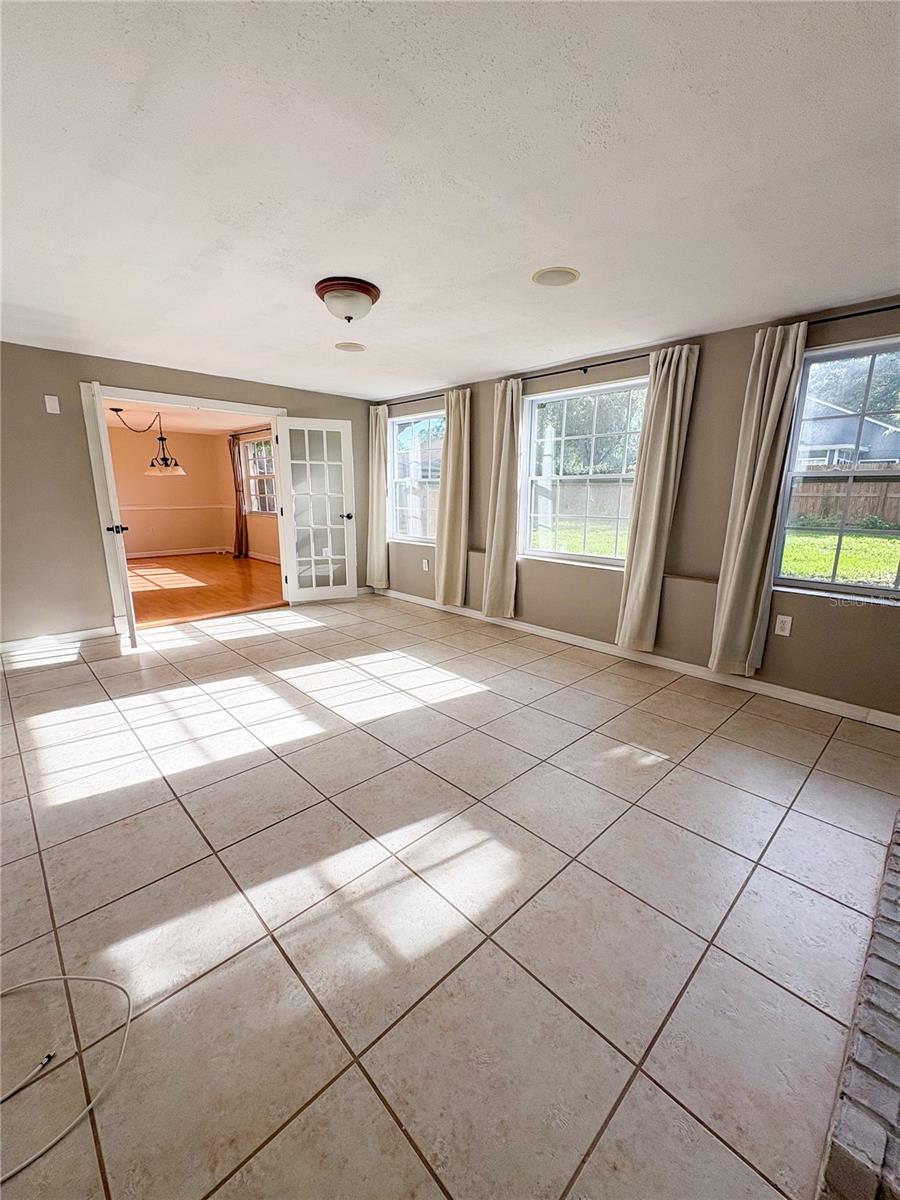 Image 11 of 52 For 3809 Saint Augustine Place