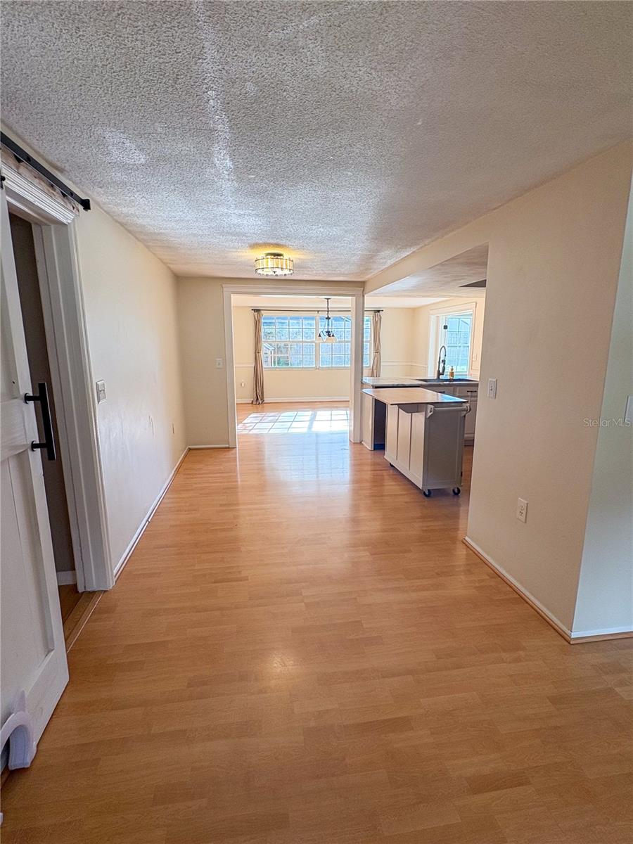 Image 5 of 52 For 3809 Saint Augustine Place