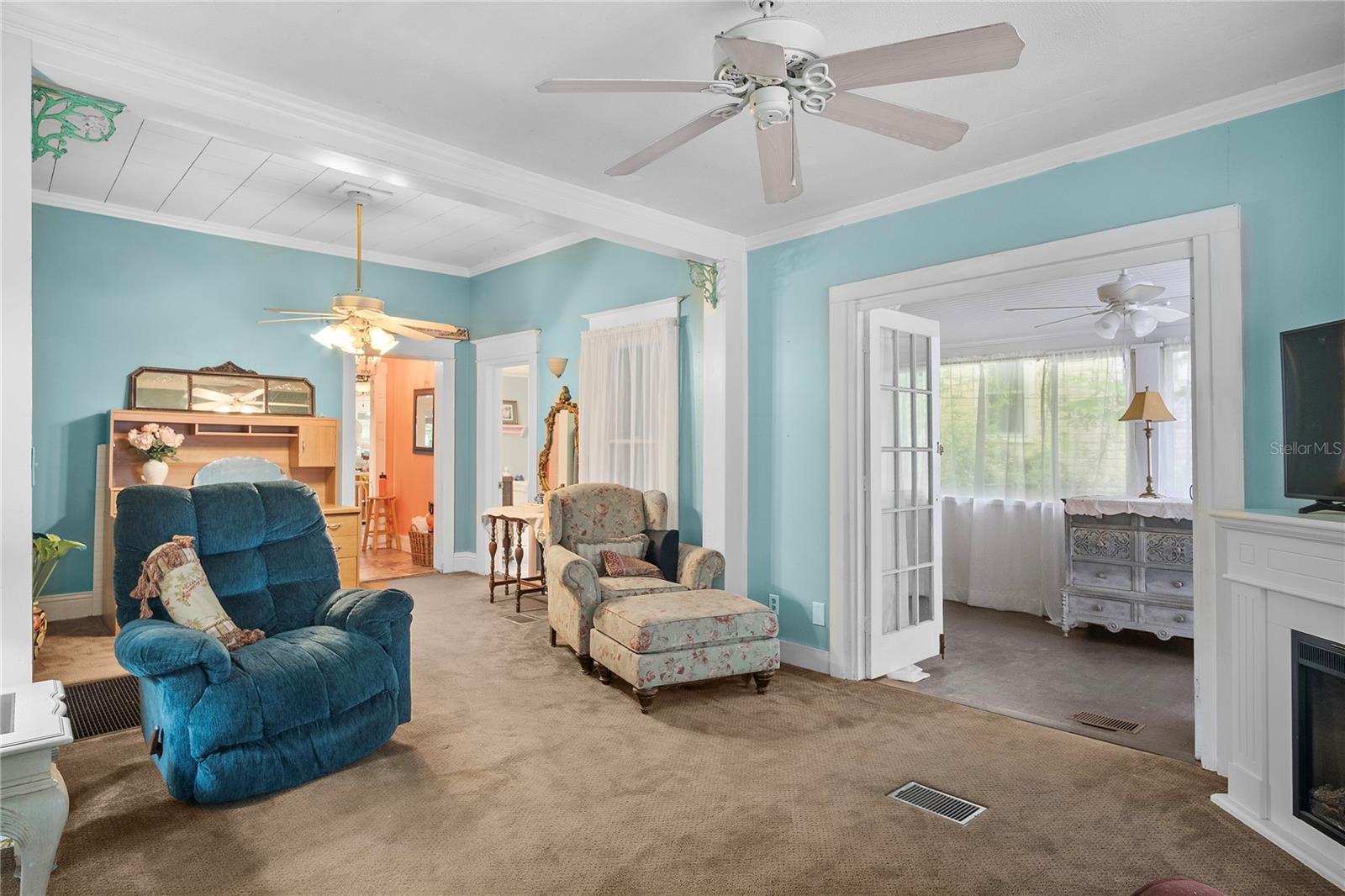Image 12 of 35 For 408 Brooksville Avenue