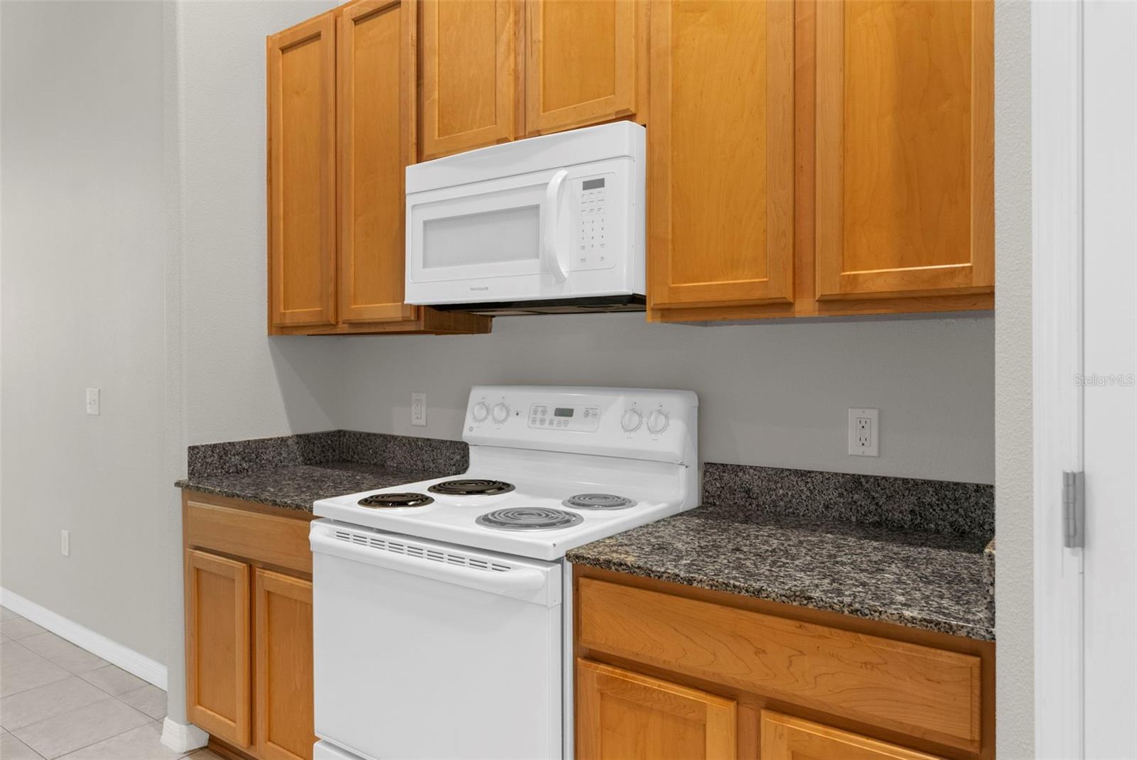 Image 13 of 69 For 4264 Braemere Drive