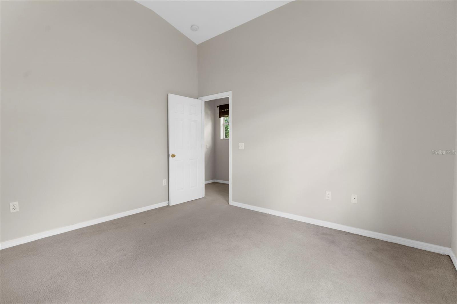 Image 21 of 69 For 4264 Braemere Drive