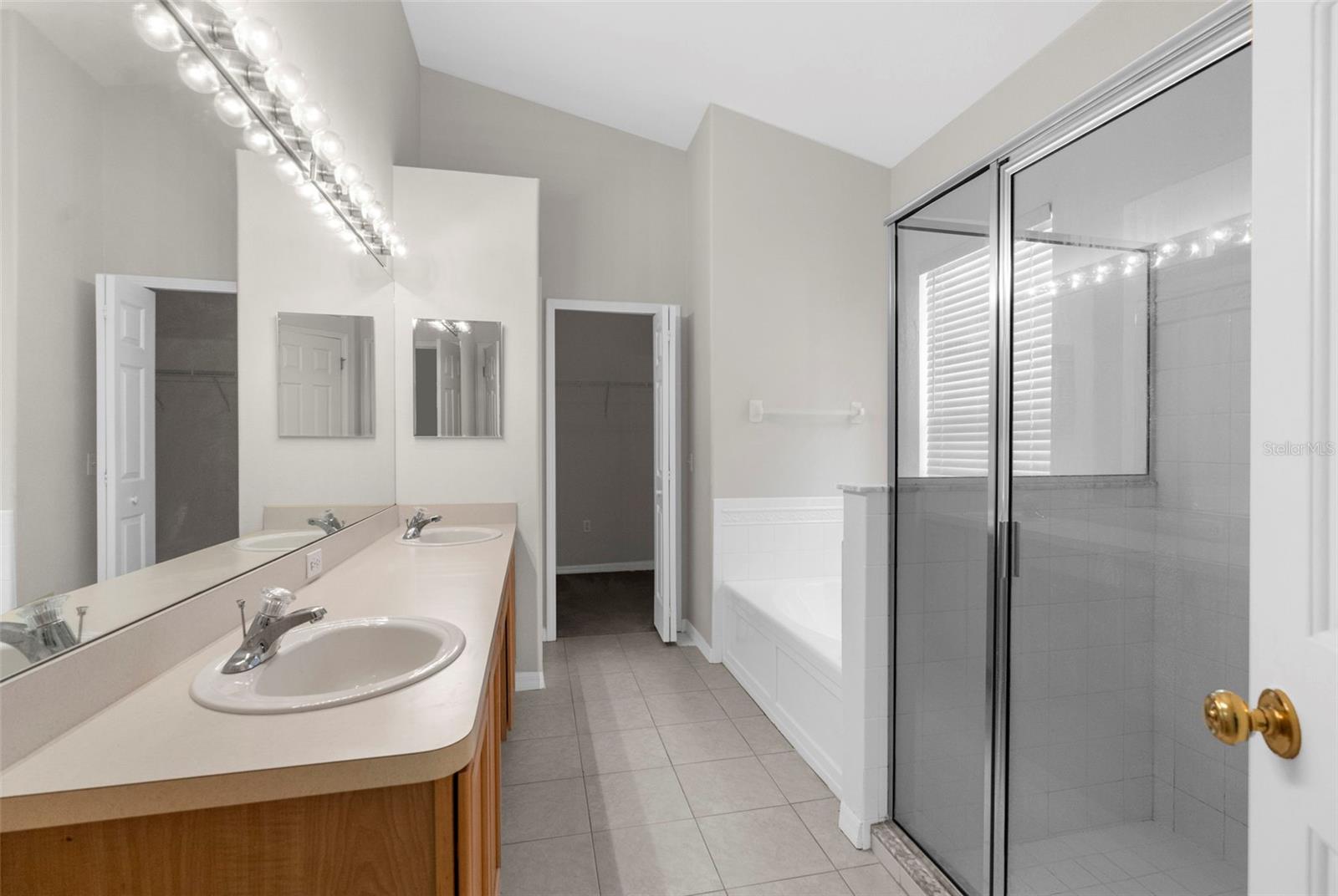 Image 25 of 69 For 4264 Braemere Drive