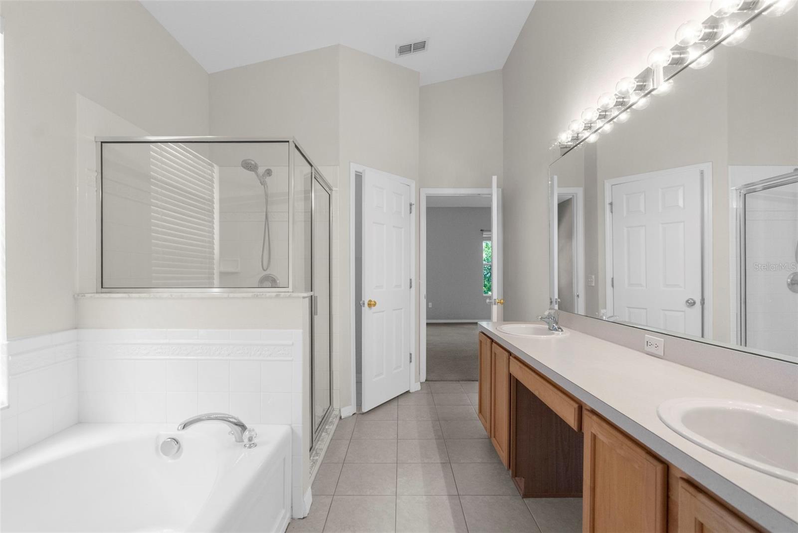 Image 27 of 69 For 4264 Braemere Drive