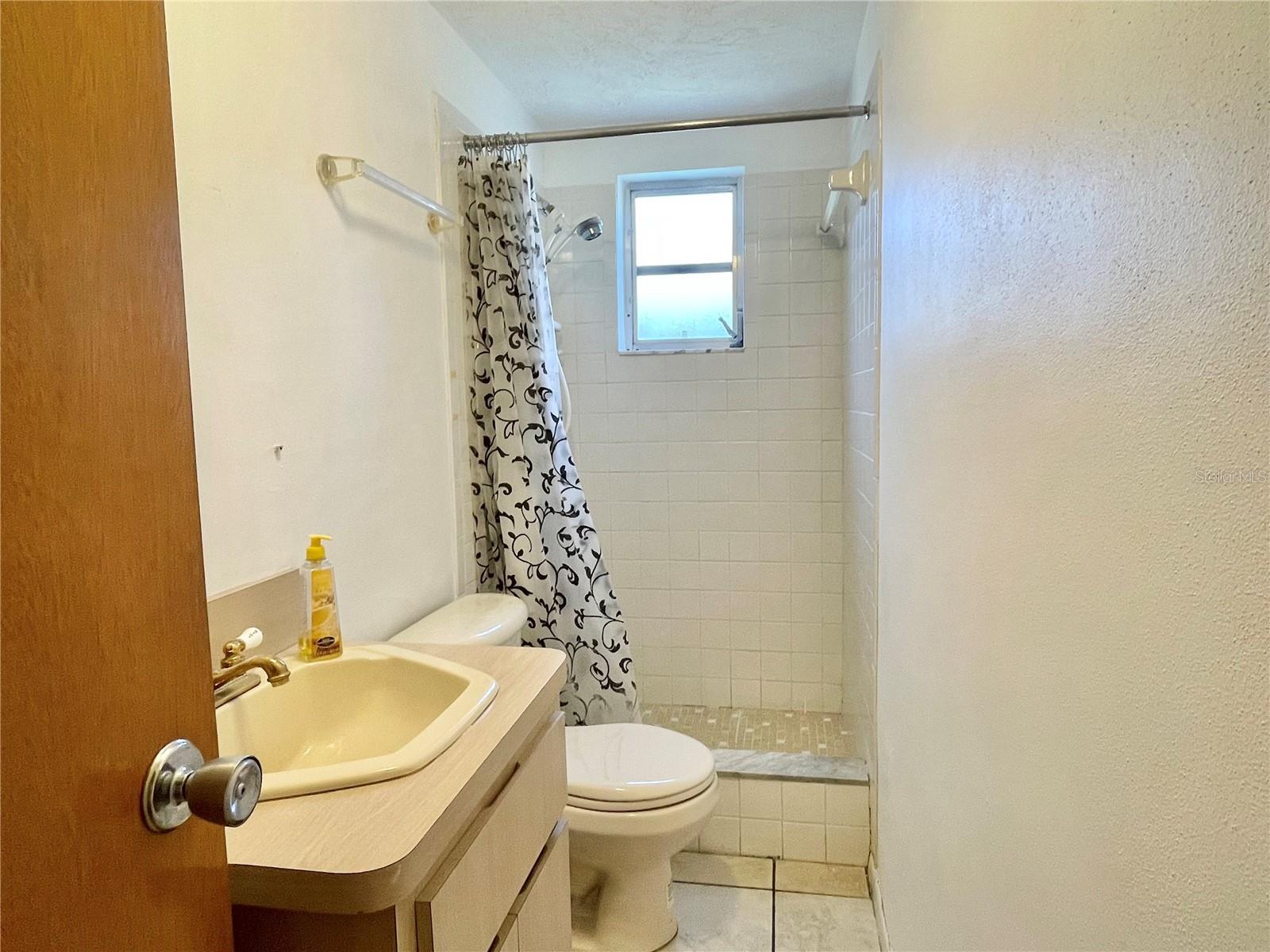 Image 19 of 23 For 5608 Perkin Drive