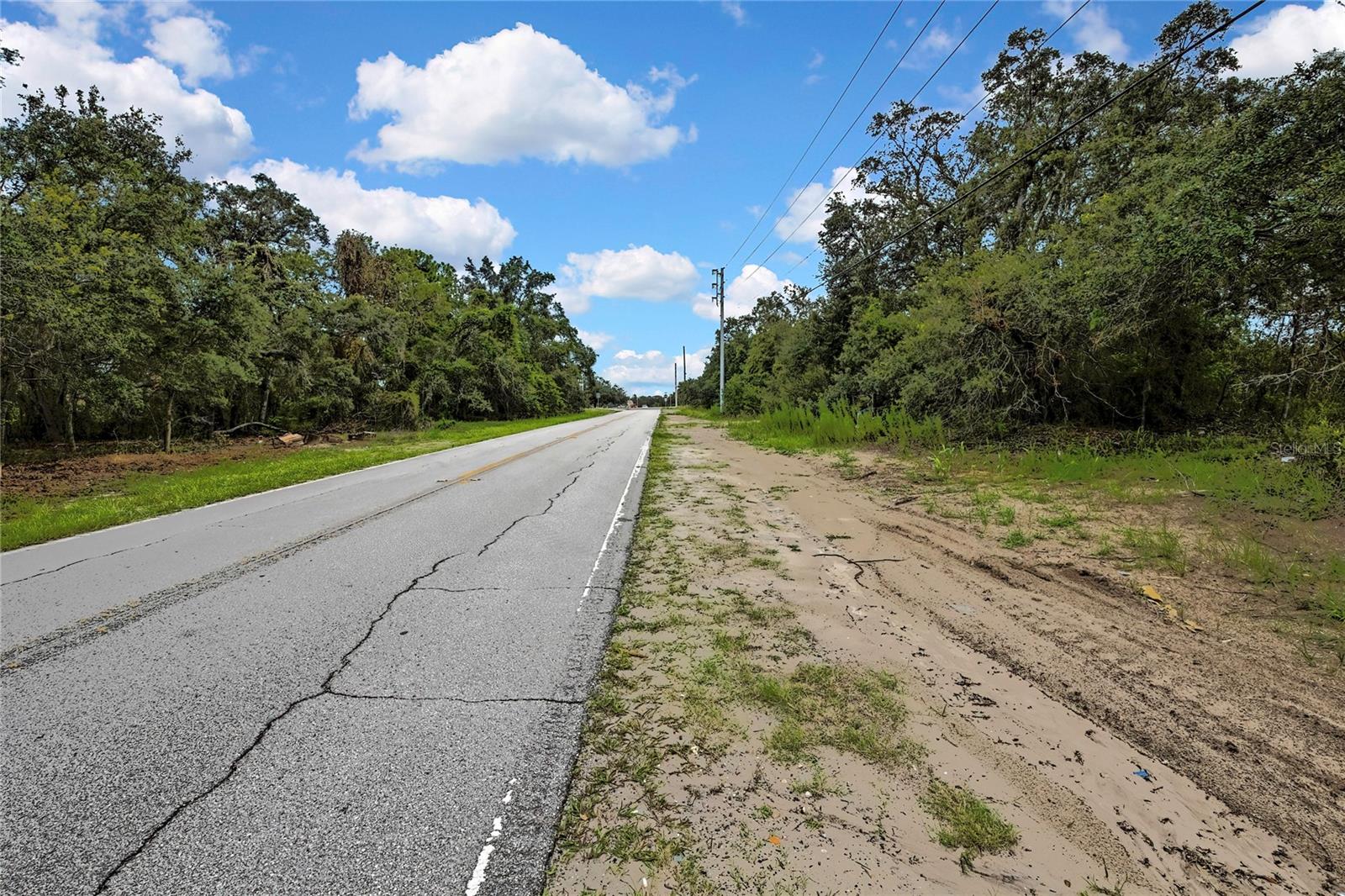 Image 16 of 17 For 18933 Old Shady Hills Road