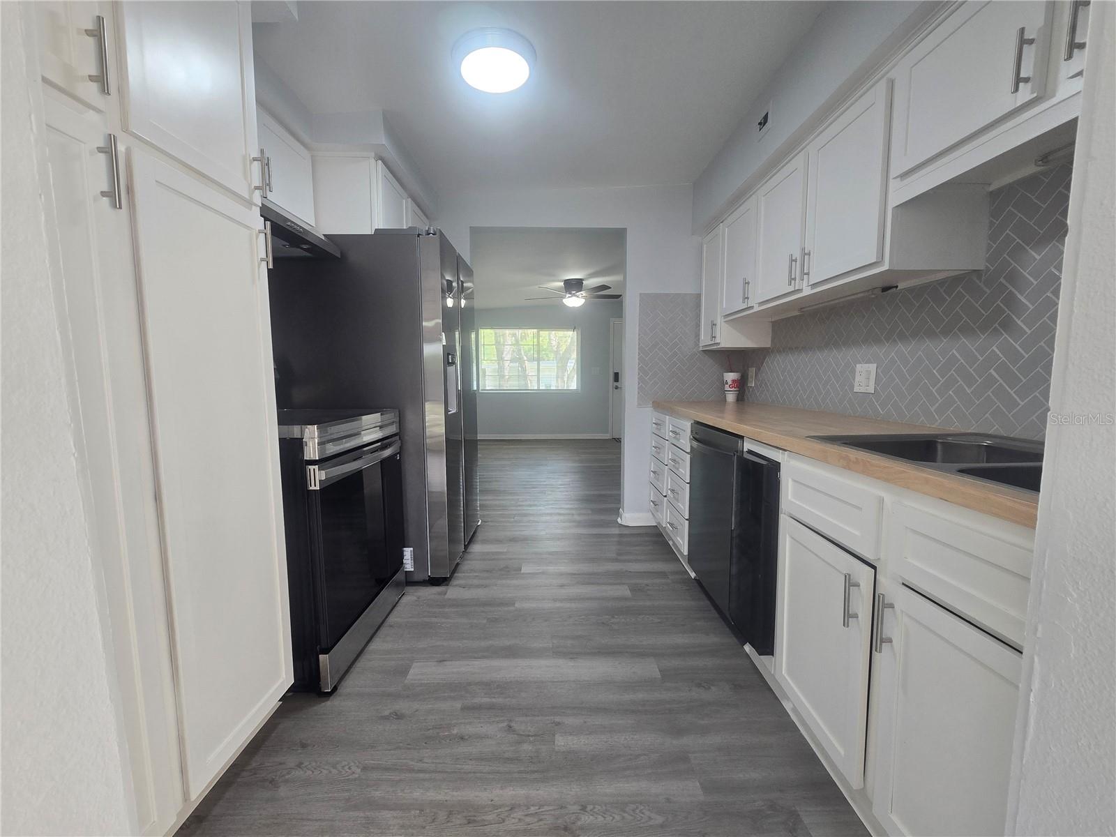Image 11 of 31 For 6730 Sandra Drive
