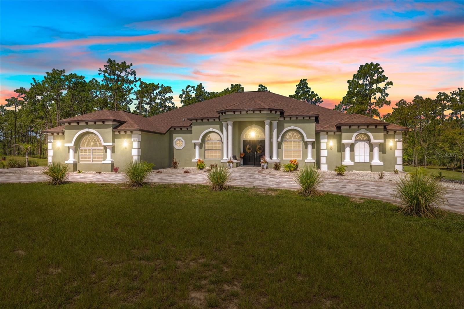 Details for 18043 Palmdale Road, WEEKI WACHEE, FL 34614