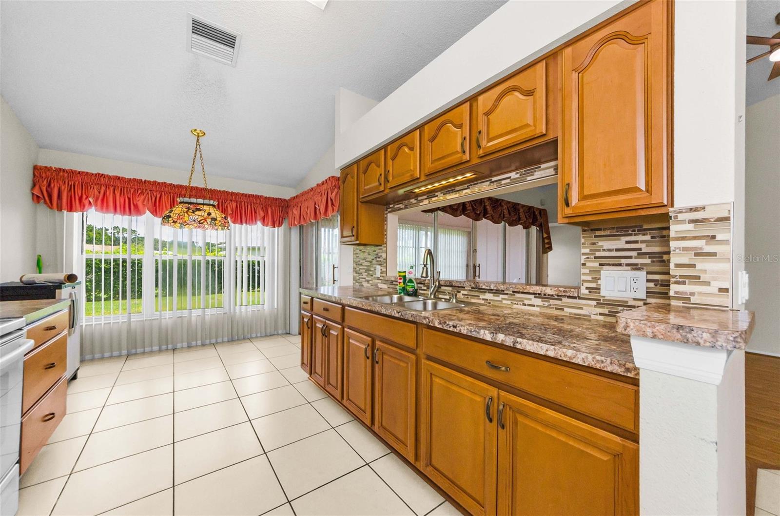 Image 19 of 60 For 9519 Scenic Pine Court