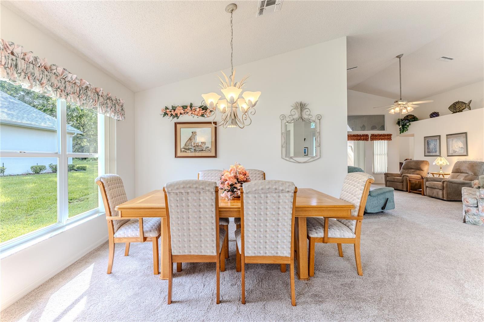 Image 12 of 51 For 464 Mistwood Court