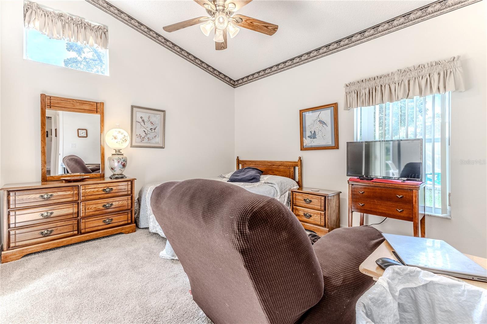 Image 39 of 51 For 464 Mistwood Court