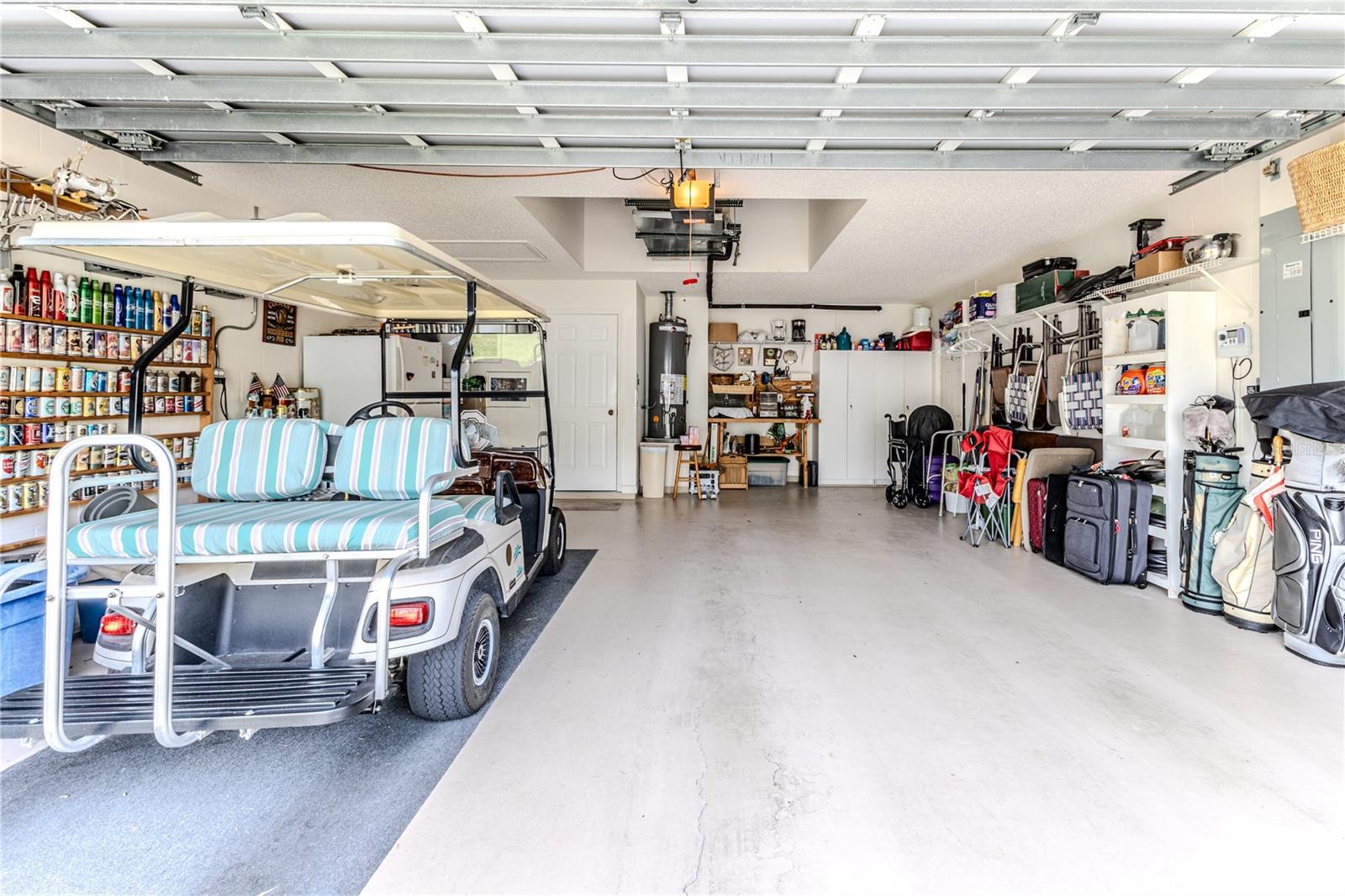 Image 43 of 51 For 464 Mistwood Court