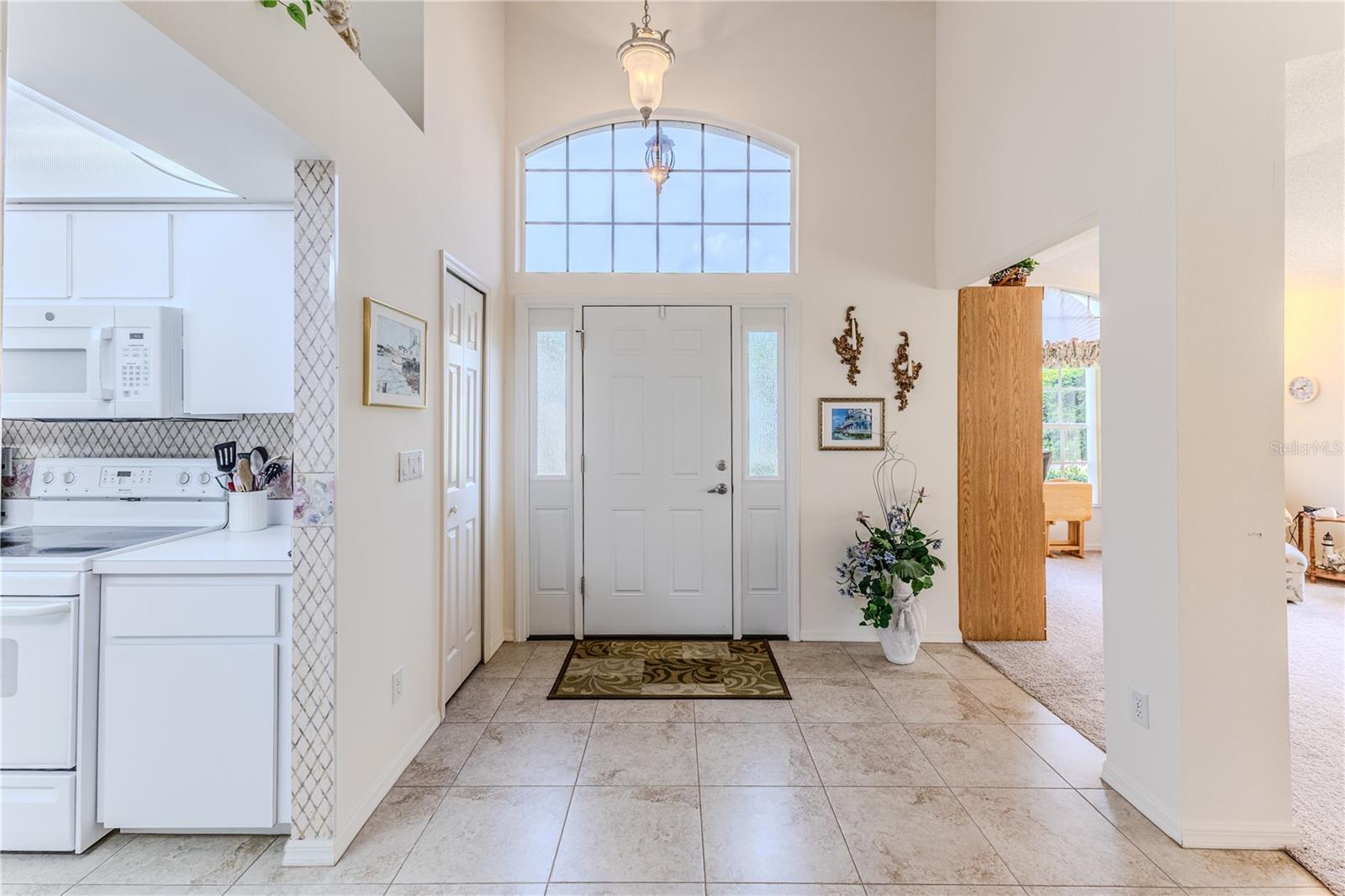 Image 7 of 51 For 464 Mistwood Court