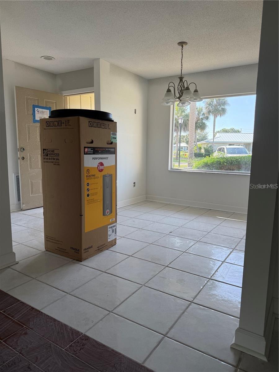 Listing photo id 8 for 11616 Kingfisher Court 180