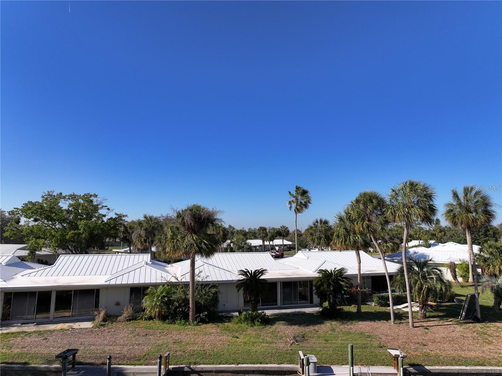 Listing photo id 2 for 11616 Kingfisher Court 180