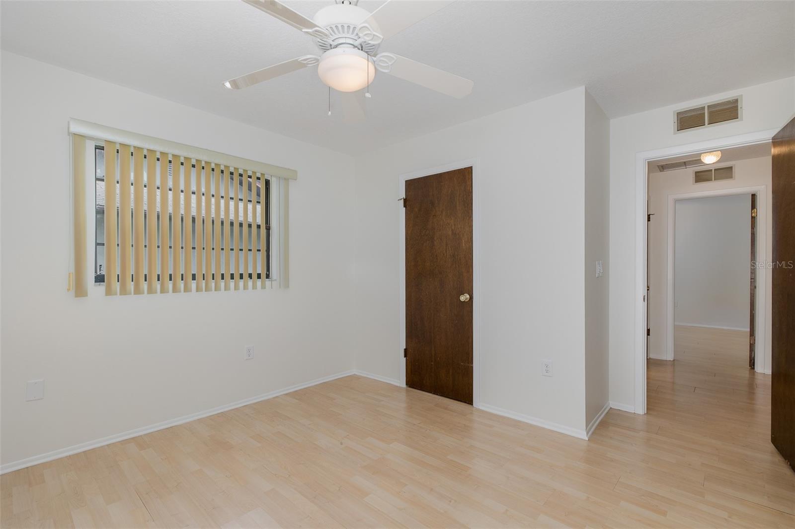 Listing photo id 22 for 11127 Water Oak Drive