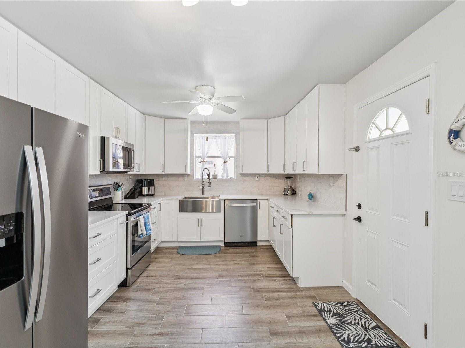 Image 6 of 38 For 3579 Eagle Nest Drive