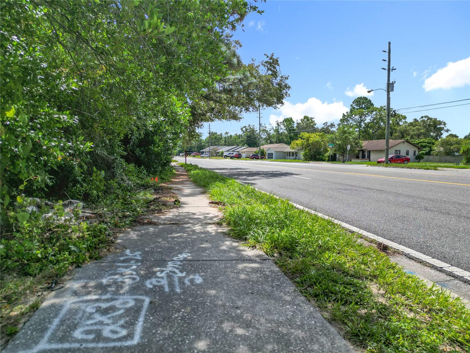 Listing photo id 8 for 9449 Spring Hill Drive